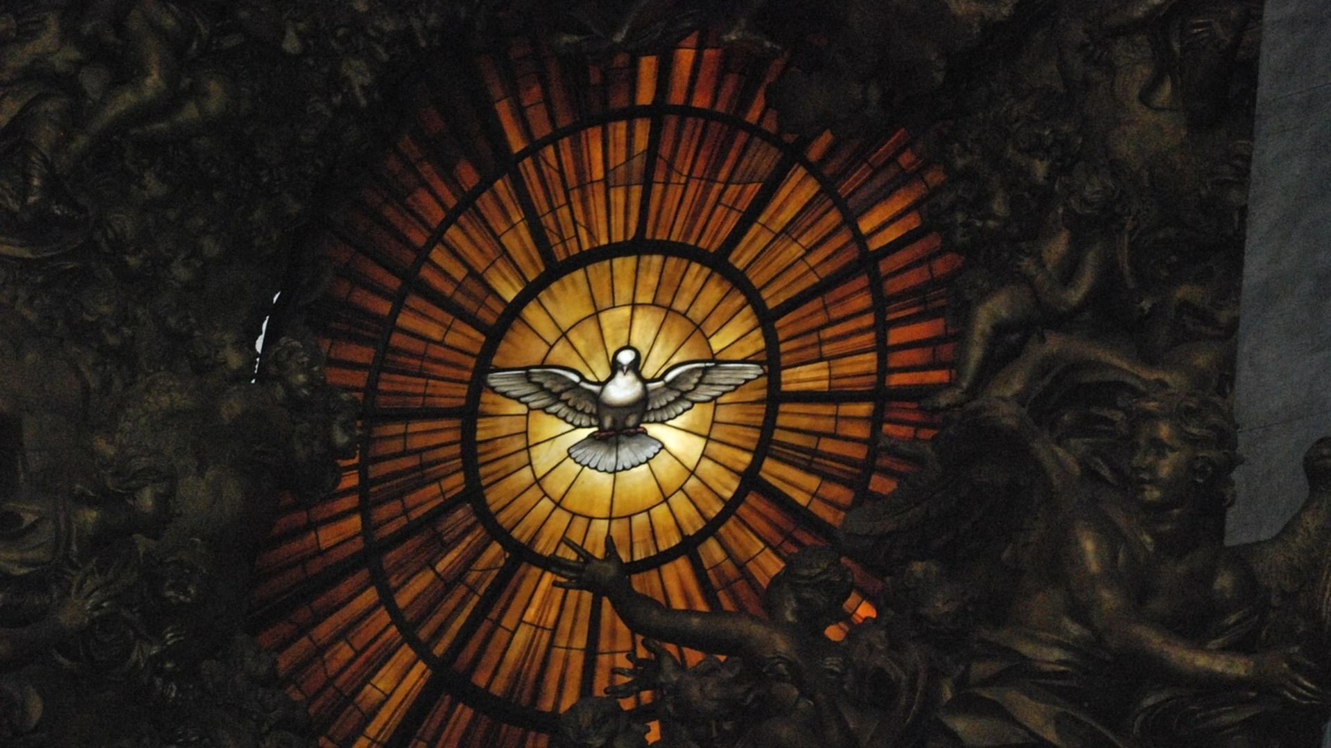 Witraż w Bazylice św. Piotra